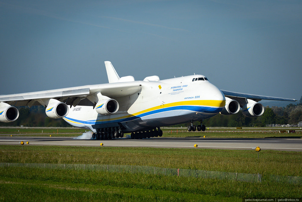 Ан-225 Мрия (фото из свободных источников) 