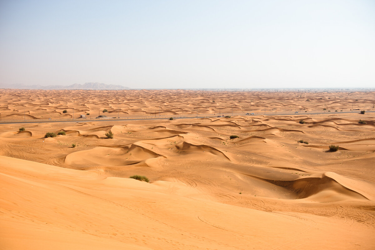 Саудовская аравия песок. Пустыни Аравийского полуострова. Пустыня Нефуд. Евразия пустыня большой Нефуд. Тропические пустыни Аравийского полуострова.
