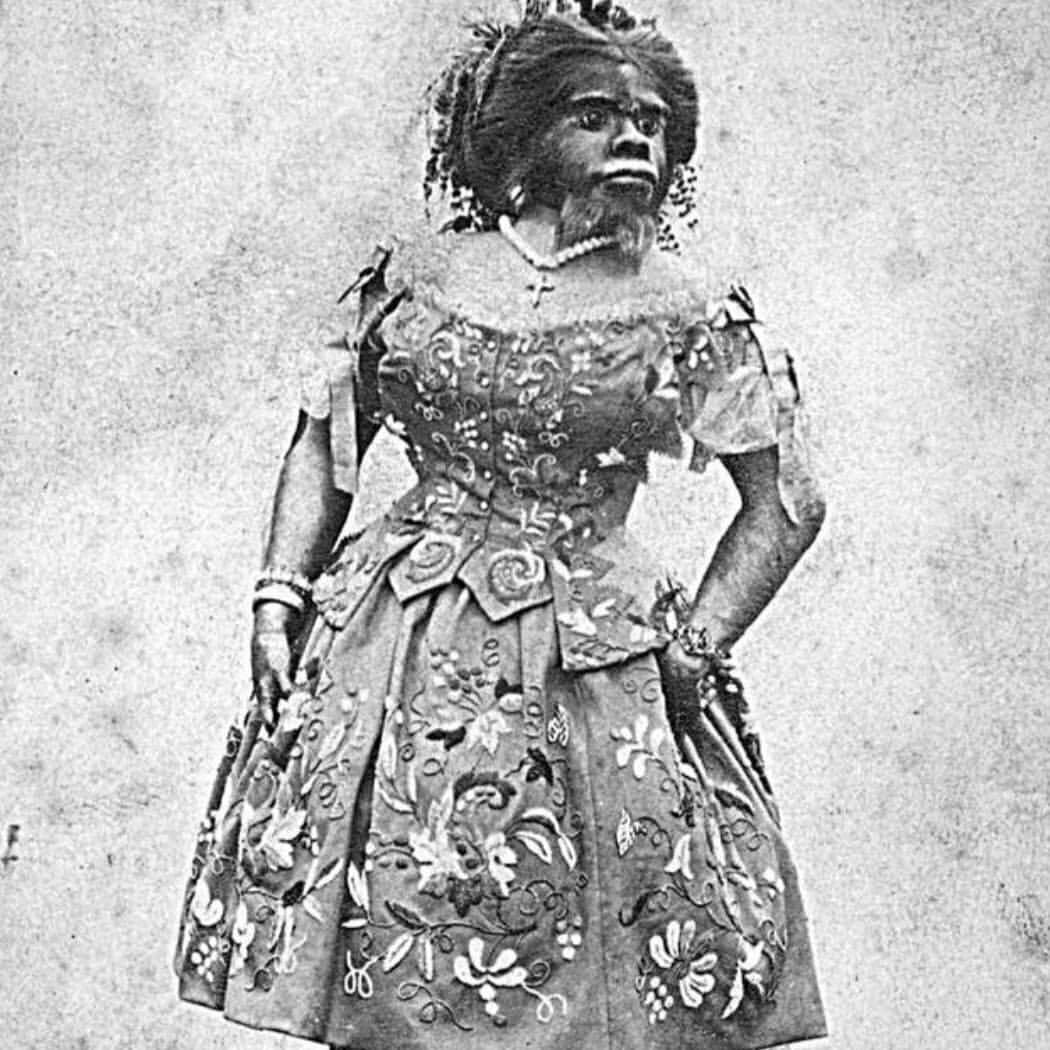 Хулия Пастрана 