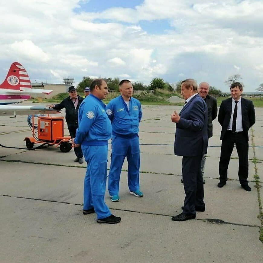Самолет УТЛ-450 создан компанией «Мотор Сич» на базе Як-52 | Авиация | Дзен