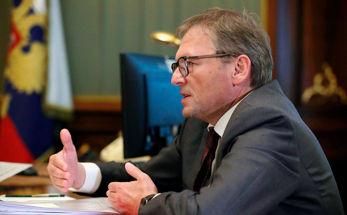 Борис Титов