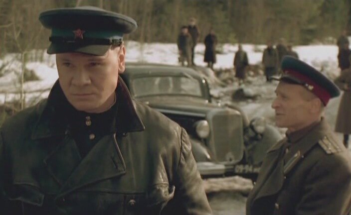 Кадр из сериала "По ту сторону волков" (2002)