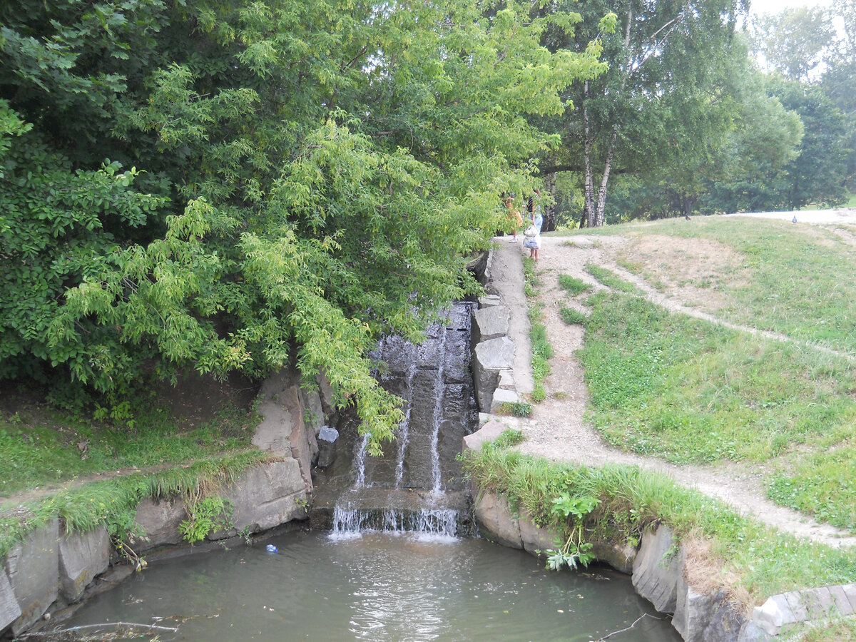 коломенский парк голосов овраг. коломенское велесов овраг. парк коломенское велесов овраг. парк коломенское голосов овраг. голосов овраг в коломенском.