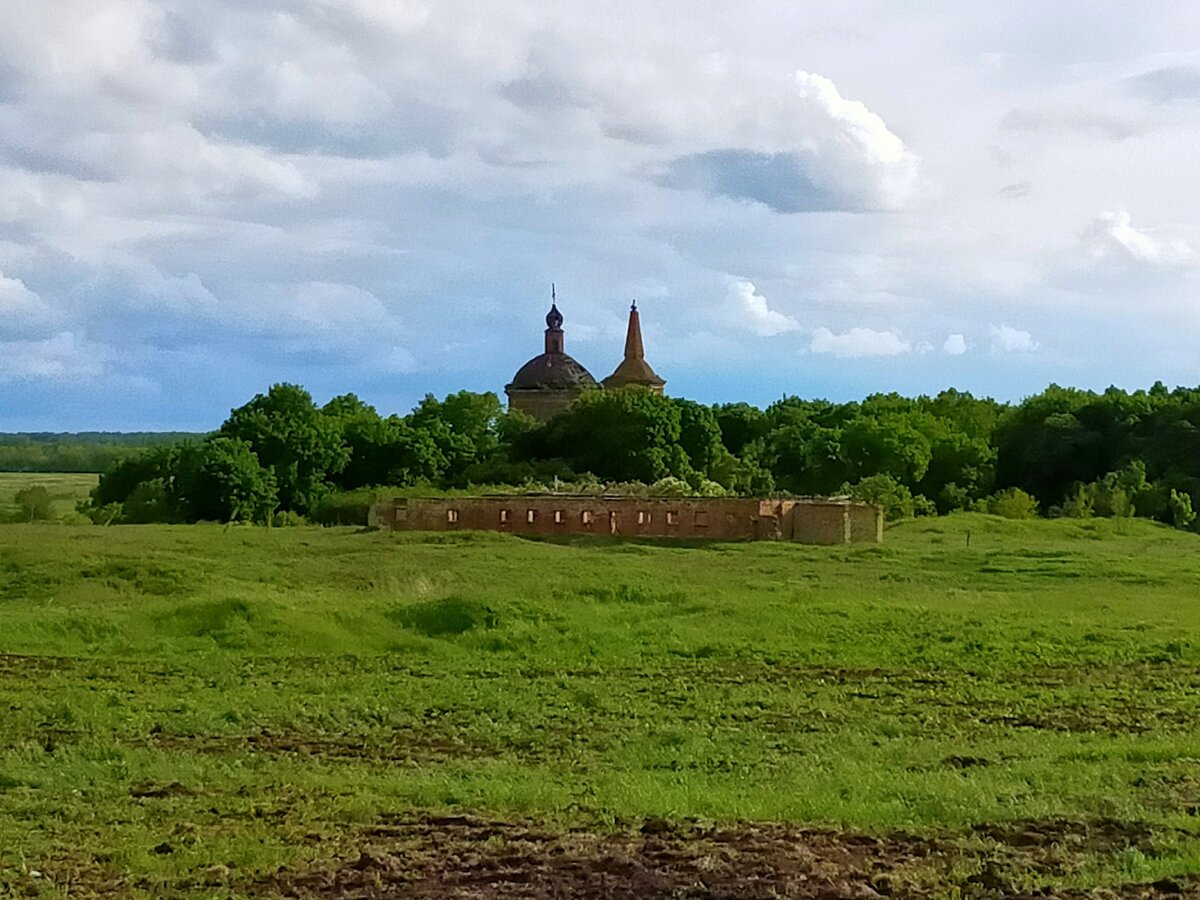 на подступах ( фото май 2020)