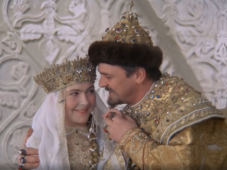 Кадр из фильма "Иван Васильевич меняет профессию".   
