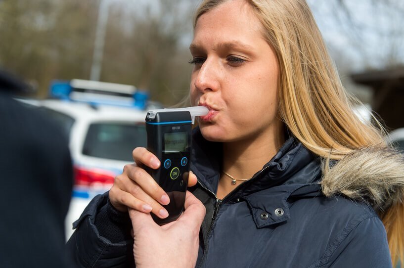 Водителей будут по-другому проверять на трезвость. /Фото: pbs.twimg.com