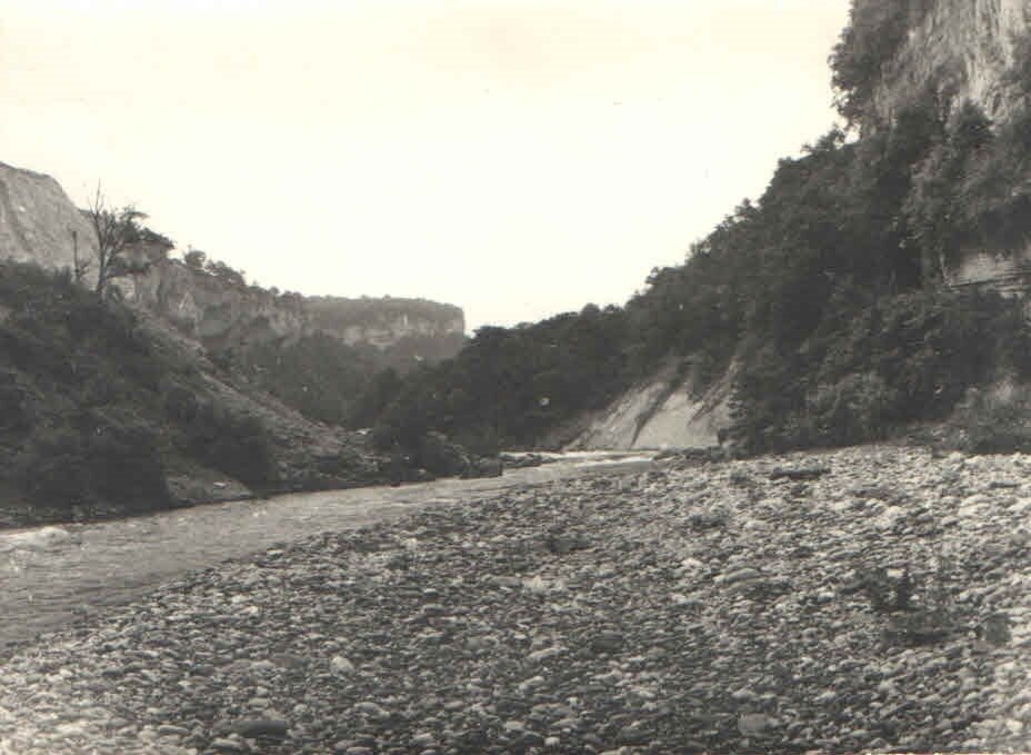река Белая респ.Адыгея фото сделано не далеко от п.Каменномостский