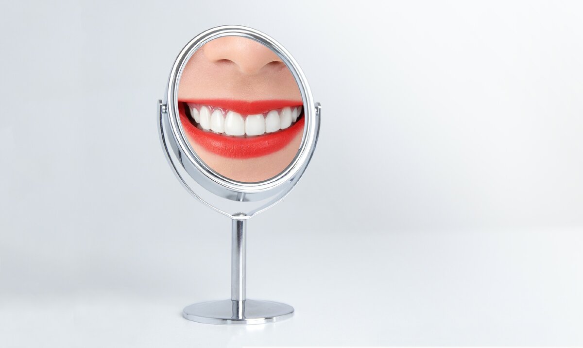 Отбеливание зубов: больно и вредно? | Журнал Startsmile о стоматологии ...