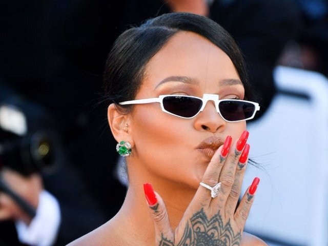 Фото: Рианна  Источник: Яндекс картинки