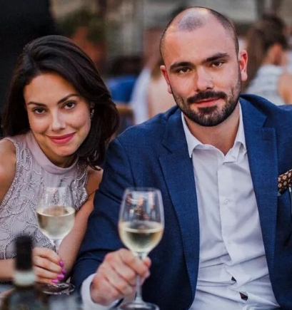 Как живет Михаил Кожухов - ведущий передач о путешествиях. И как выглядят его же