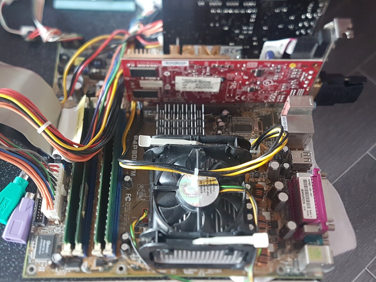 Asus P4P800-VM