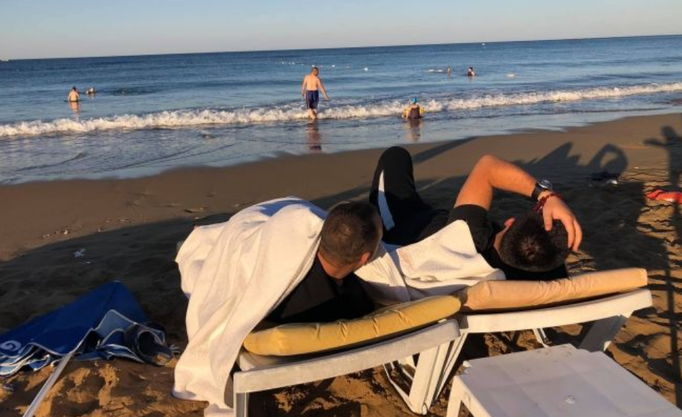 Источник: https://www.yenialanya.com/haber/5113268/plaj-otel-sezonu-acti-alanya-plajlarinda-yurdum-insani-manzaralari