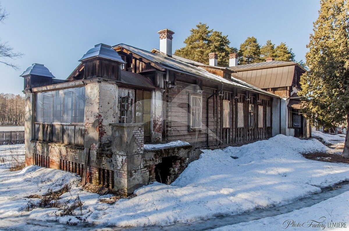 https://mosculture.ru/object_mo/dom-a-i-morozova-letnij-nach-1900-h-gg/