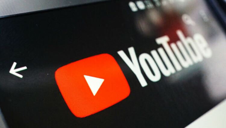 Видео с YouTube смотрит 57% населения России