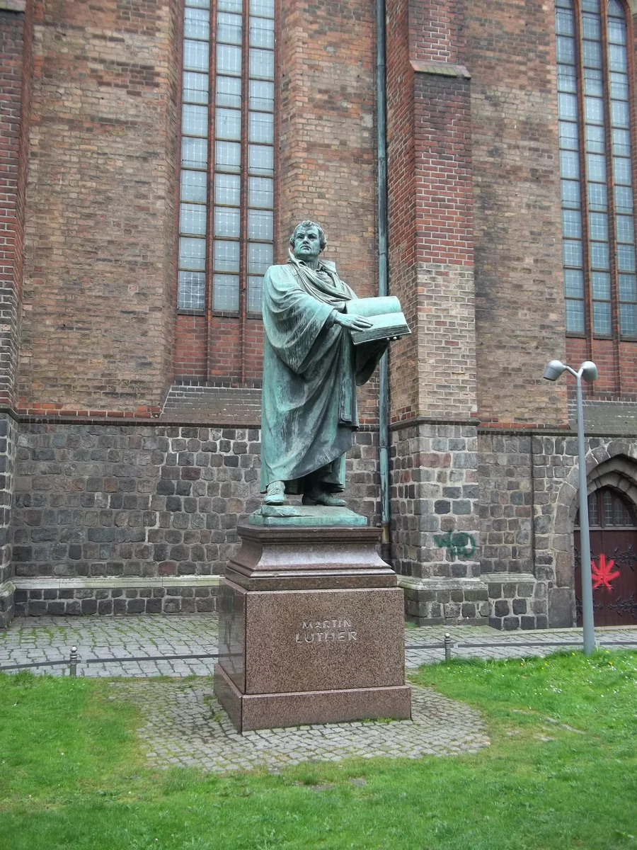 Мартин Лютер