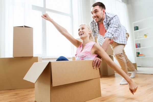 В коробке поехали 