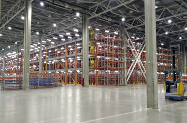 Уличные светильники на базе LED могут работать, по заверению производителей, до 20-ти тысяч часов