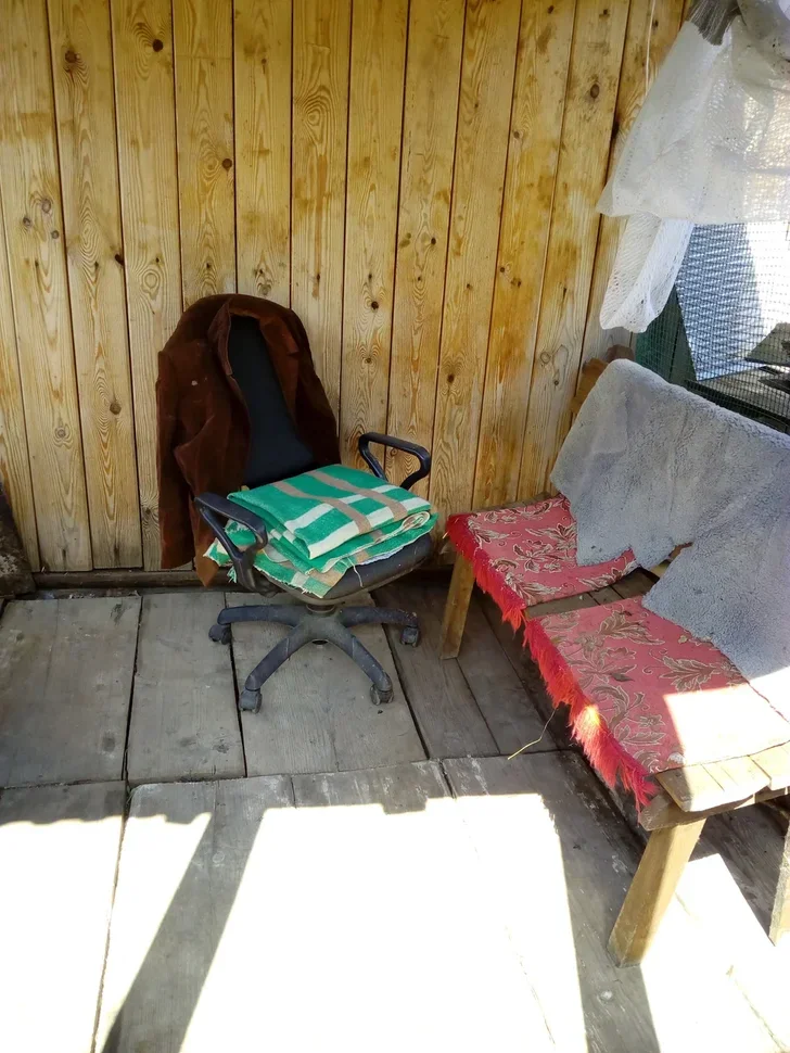 Такая была наша беседка до переделки