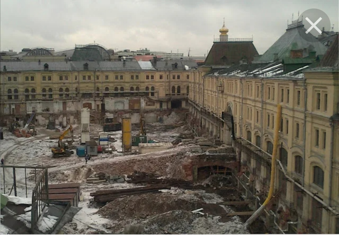 Слой спб. Политехнический музей в Москве раскопки. Закопанный политехнический музей в Москве. Политехнический музей закопанный этаж. Московский Политех откопали.