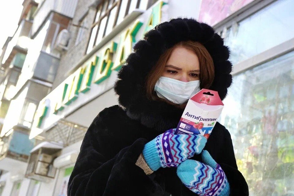     Грипп, затаившись, два года дожидался, пока уйдет коронавирус. Алексей БУЛАТОВ