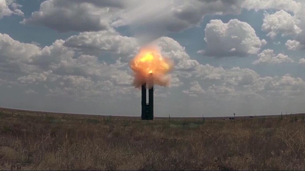    Новейшая зенитная ракетная система С-500© РИА Новости / Пресс-служба Минобороны РФ