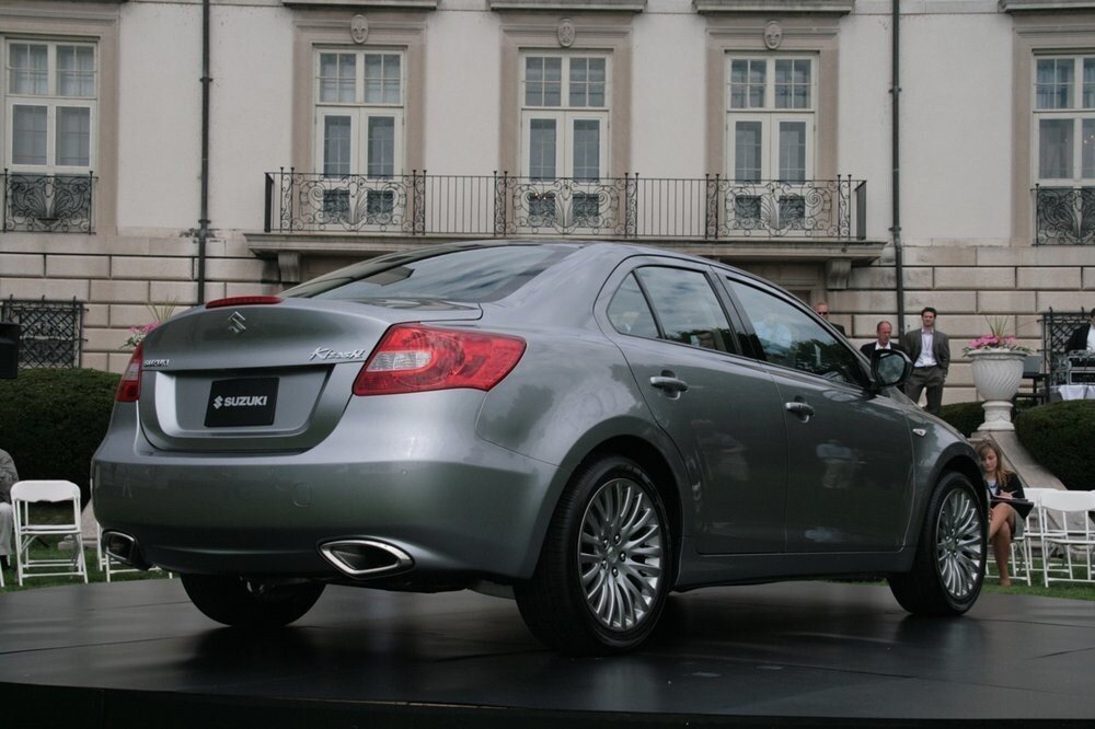 Suzuki Kizashi