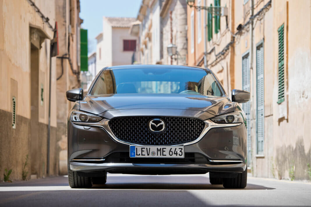 Mazda 6 | Купить новый Мазда 6 , цена в Москве у официального дилера — РОЛЬФ