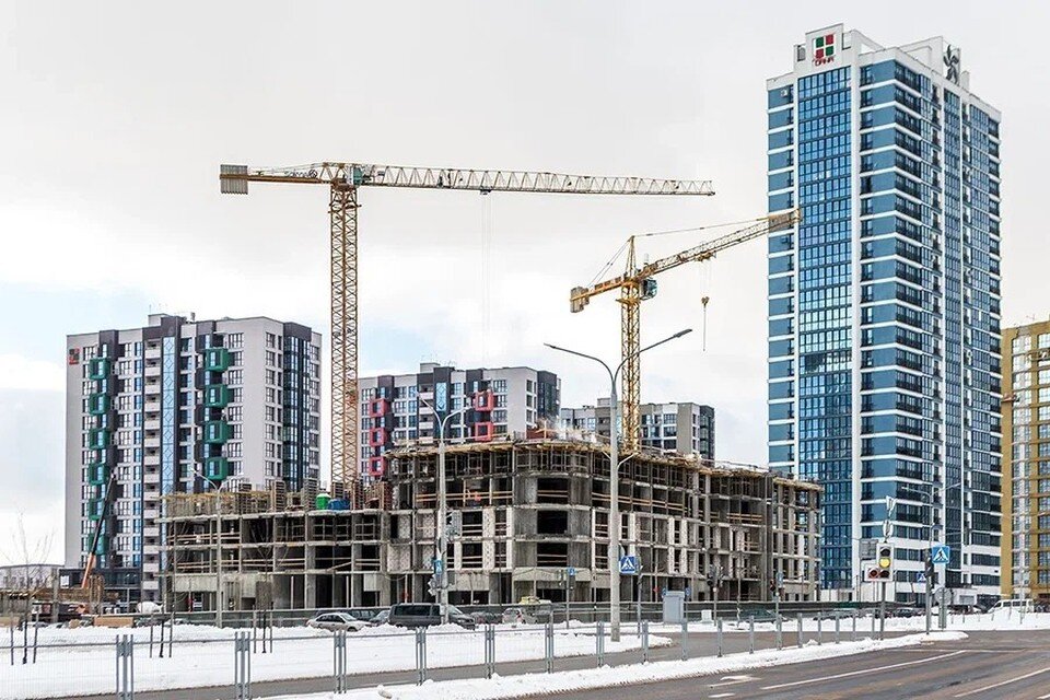     Минск продолжает расти как на дрожжах. Юлия Хвощ