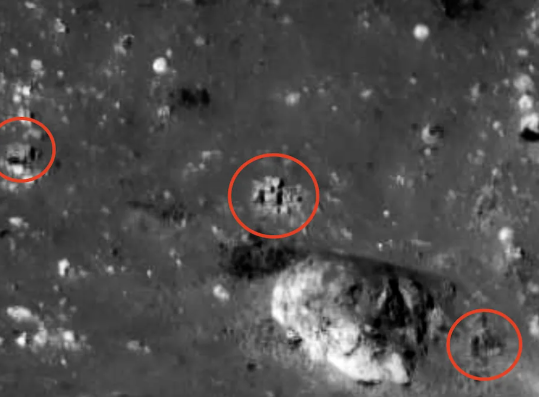 Американцы на луне обнаружили аппарат ссср. Загадочные снимки Луны. Загадочные объекты на Луне. Базы пришельцев на Луне. Странные явления на Луне.