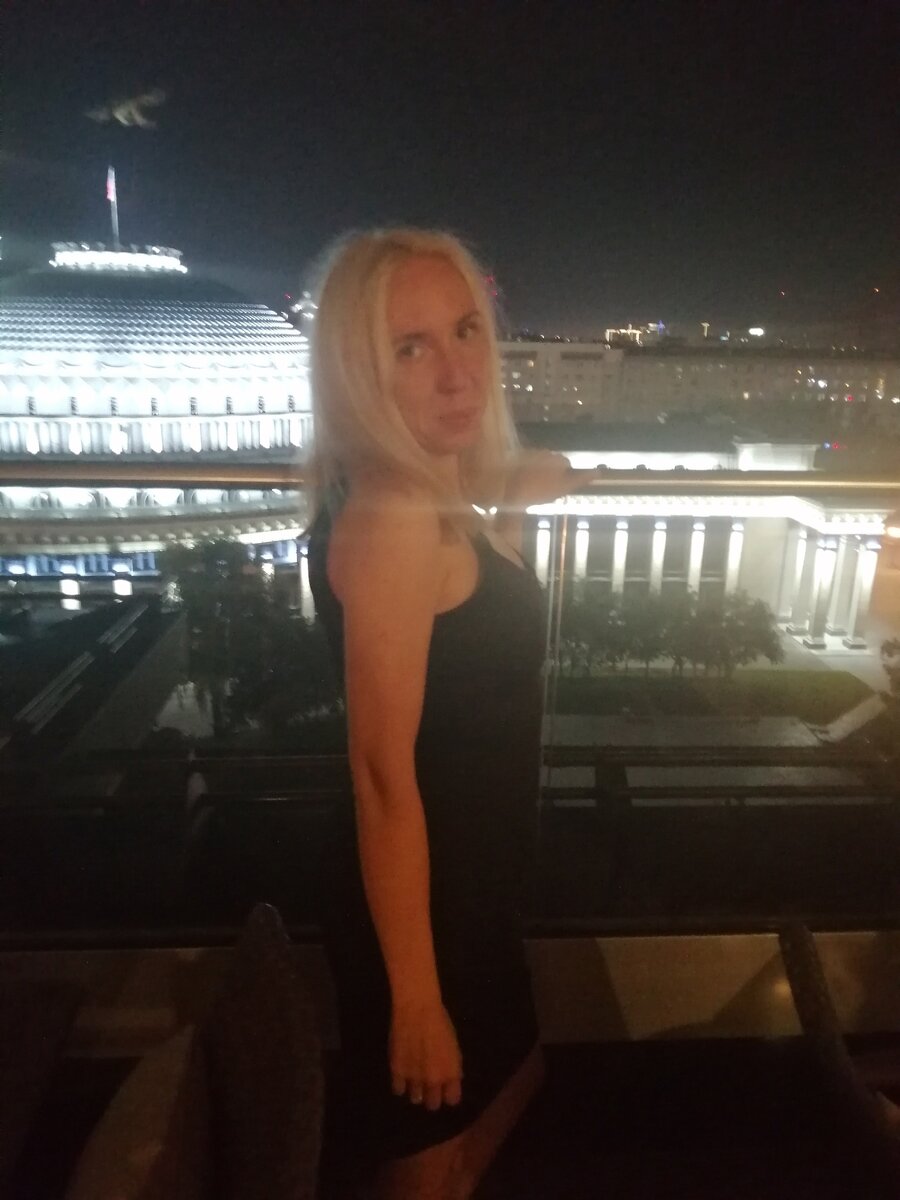 Вид на Оперный театр из ресторана при отеле Мариотт: красота невероятная