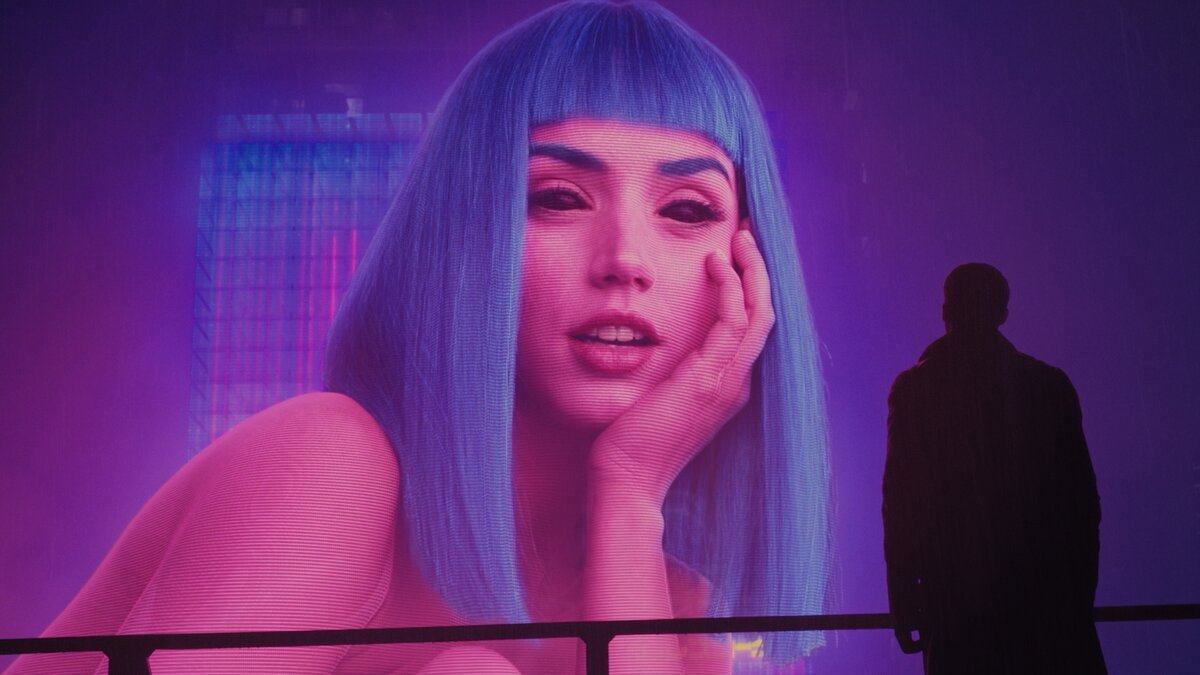Кадр из фильма "Бегущий по лезвию 2049"