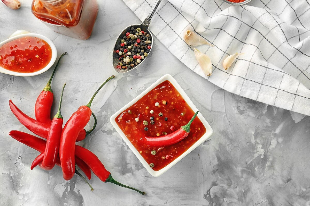 Чего не хватает в организме если хочется. Каких витаминов не хватает если хочется. Почему хочется острого перца. Почему хочется острого причины. Почему хочется острого перца.