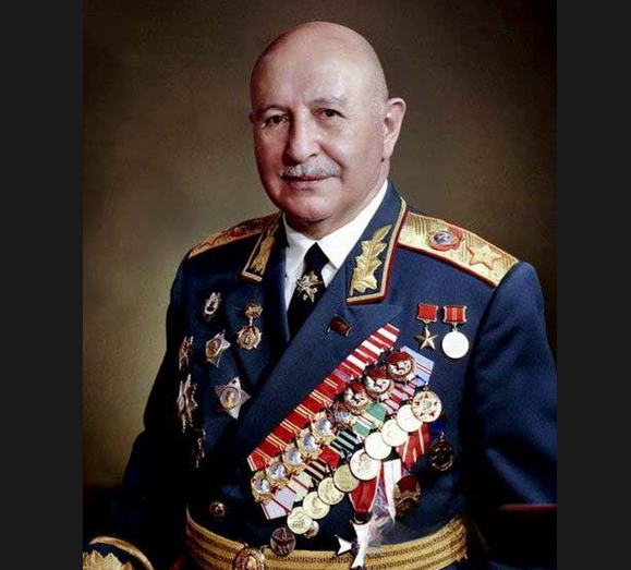 Иван Христофорович Баграмян по праву занимает достойное место среди отечественных военачальников и теоретиков военного дела. В годы войны командовал армией, войсками 1-го Прибалтийского и 3-го Белорусского фронтов, занимал ряд ключевых штабных должностей в оперативно-стратегическом звене военного управления. Проявил полководческий талант и особо отличился при проведении Белорусской и Восточно-Прусской стратегических наступательных операций. Выделялся умением предусмотрительно и гибко реагировать на изменения боевой обстановки