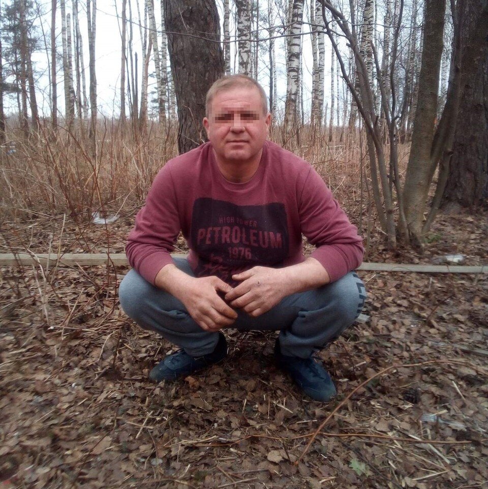     Когда до мужчины дошло, что он натворил, он взял мальчишку на руки и в ужасе закричал  Личная страничка героя публикации в соцсети