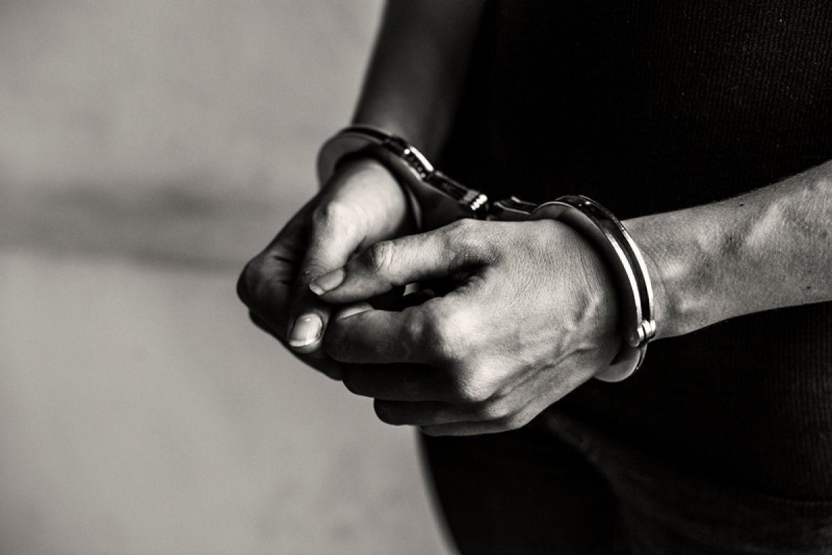    Во Владимире 18-летний юноша устроил ДТП, пытаясь угнать машину друга