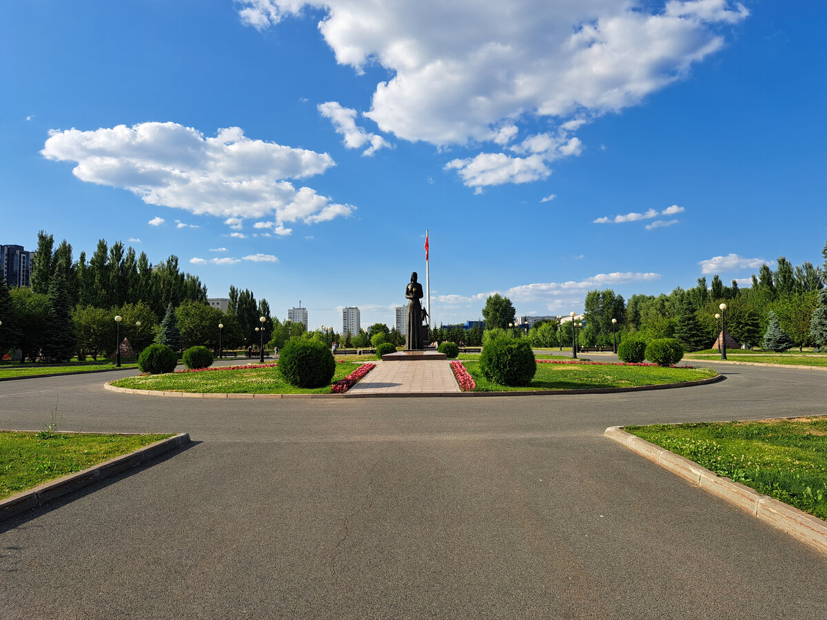 Казанские каникулы. Пешком по городу: Парк победы. Татнефть Арена. Riviera  Sky. Казан. Мост Миллениум | Прогулки по городу N. | Дзен