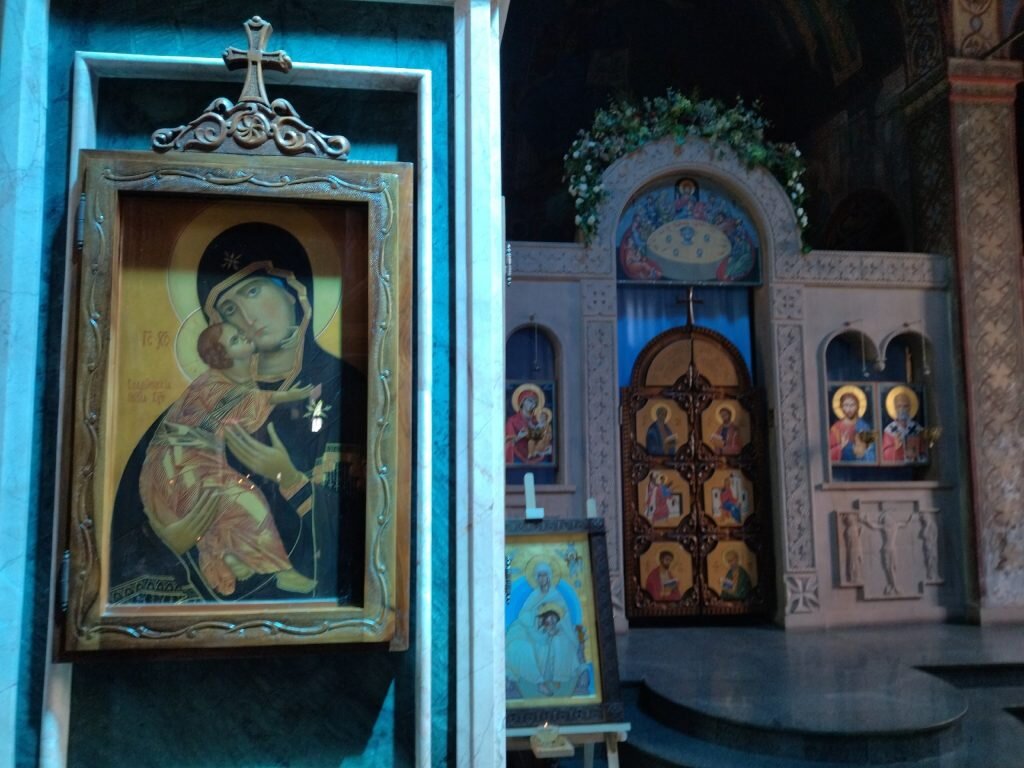 Внутреннее убранство церкви святителя Николая