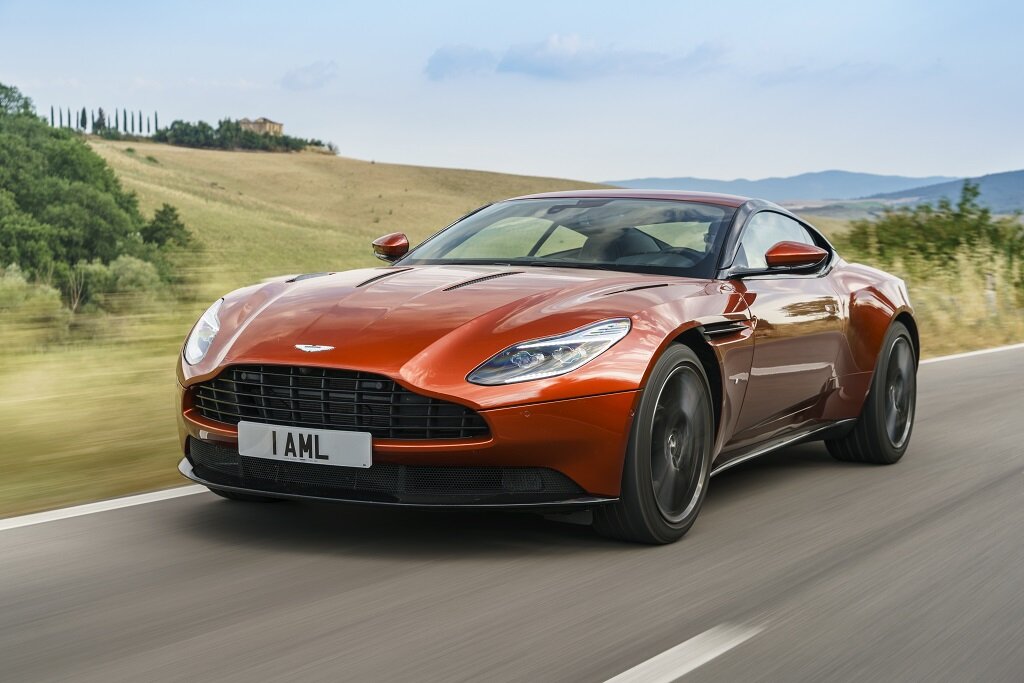 DB11 – первый представитель линейки автомобилей Aston Martin нового поколения