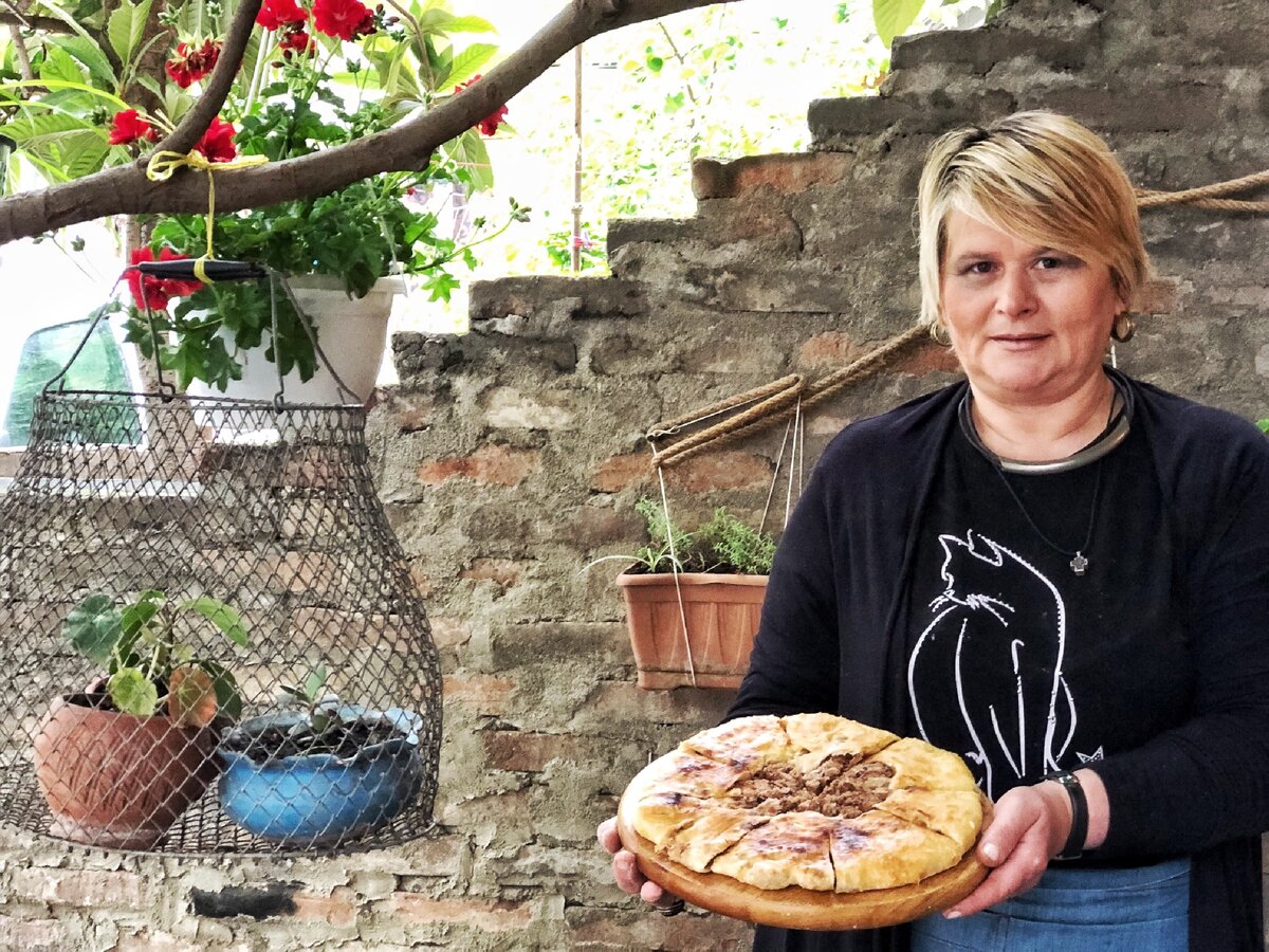 Кто ел лобиани? Признавайтесь, как вам. Фото из личного архива