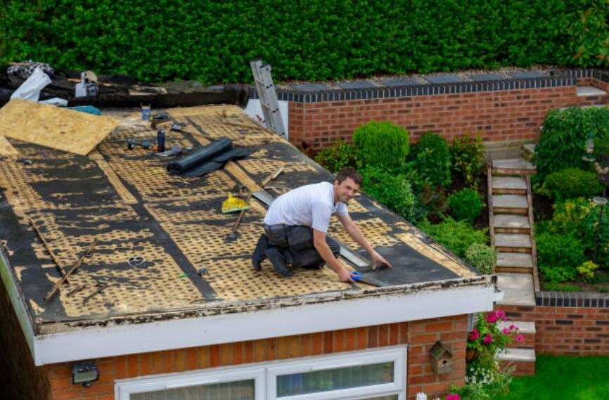 Ремонт крыши гаража