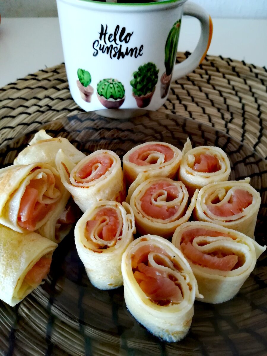 Дома сидеть вкусно! Блинчики с рыбкой.