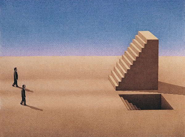 Кому что: прочный фундамент или бурю чувств.