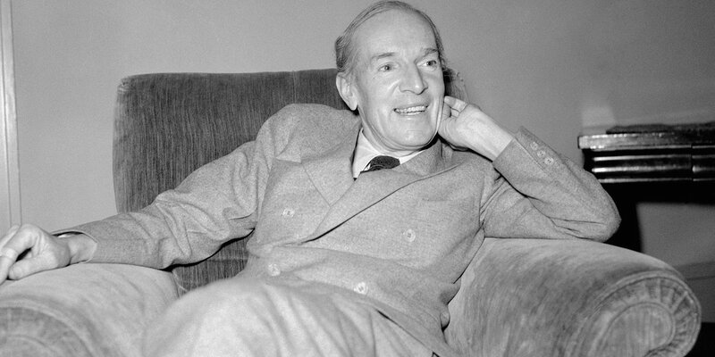 Социалист Синклер неплохо жил в капиталистической Америке...