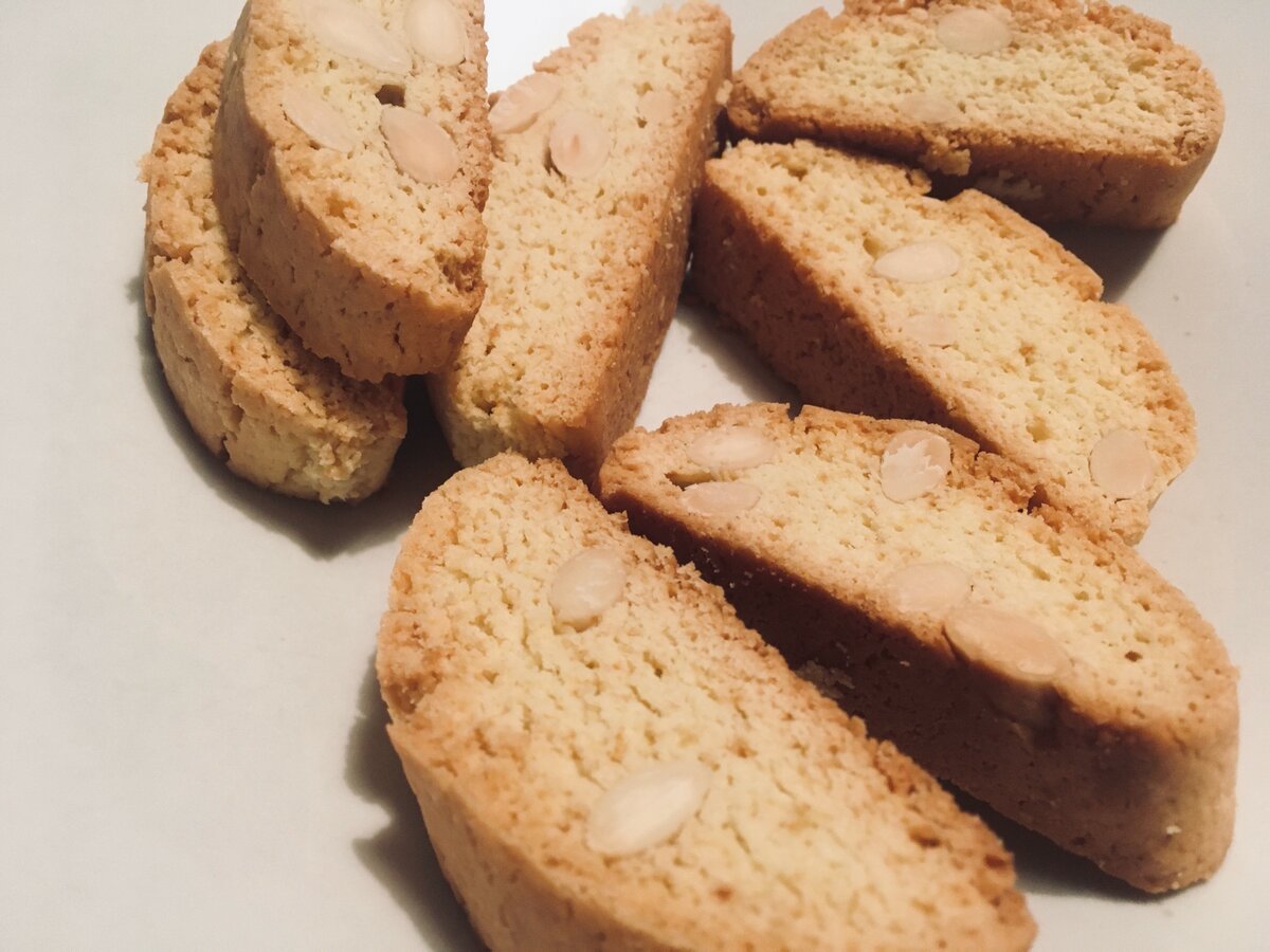 Фото: Piano Piano (самое прекрасное в этом рецепте – вы можете смело его менять под собственные вкусы, добавив побольше сахара, или ваниль, или цедру цитрусовых – или всё вместе)