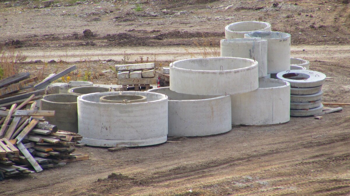 Нашёл странную вакансию: \"Требуется массовка на стройку. Работать не ...