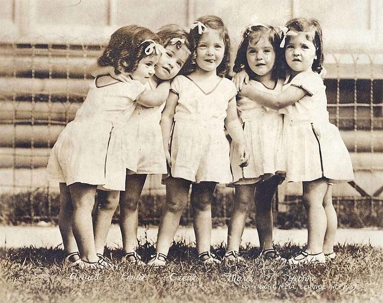 Пятерняшки Дион в 1937 году