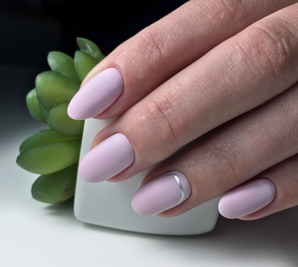 4 варианта розового маникюра, который вас очарует