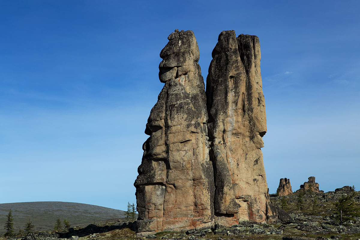 Оймяконские кисиляхи. Гора такмак красноярск. Как называется группа скал. Прекестулен вид снизу норвегия. Ленские и синские столбы в якутии.