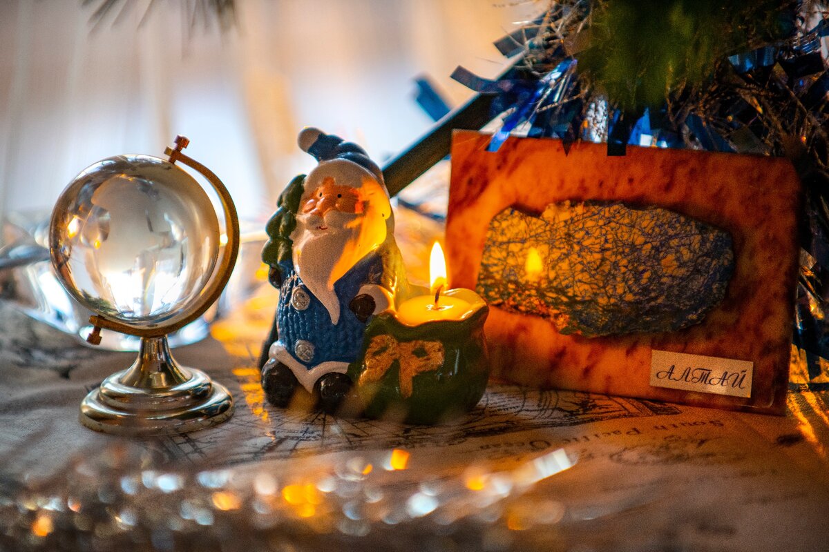 С новым годом, друзья! Пусть он будет ярким и красочным!!! А плохое останется в 2020...