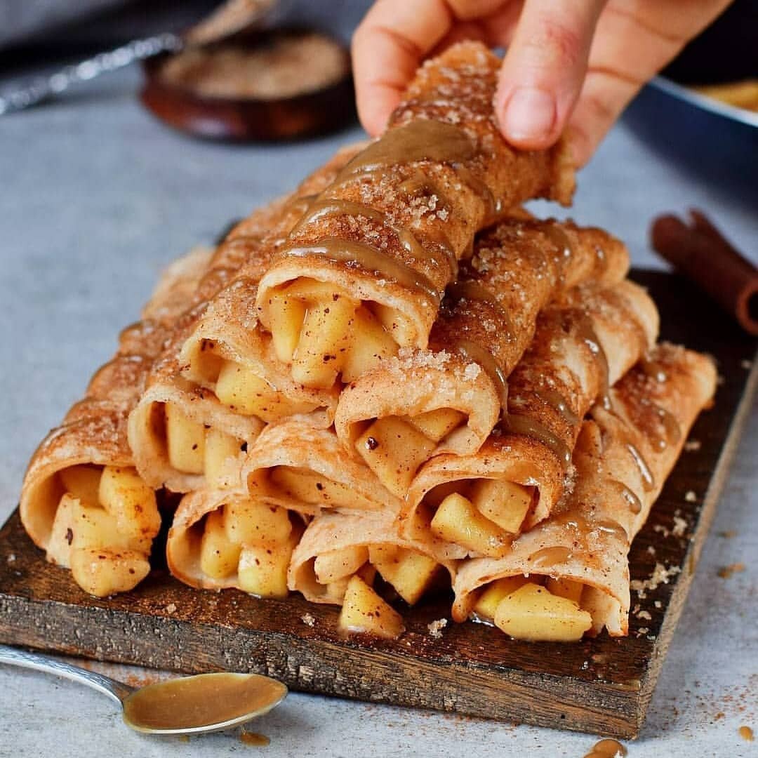 Блинчики с яблоками